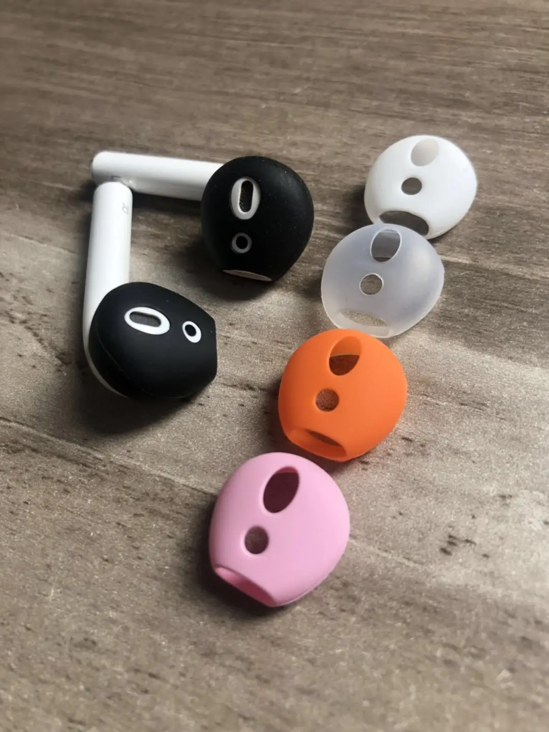 2Pairs Super Thin Silicone Ear Tips Earbuds Eartips Replacement Cover Upgraded for iphone Airpods Earphone
2Pairs Super Thin Silicone Ear Tips Earbuds Eartips Replacement Cover Upgraded for iphone Airpods Earphone