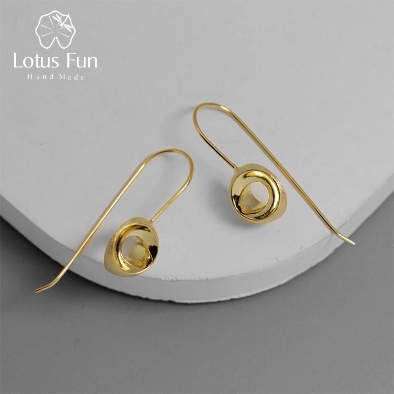 Lotus Fun Real 925 Sterling Silver Creative Designer Fine Jewelry Minimalism Stereoscopic Semicircle Dangle Earrings for Women
Lotus Fun Real 925 Sterling Silver Creative Designer Fine Jewelry Minimalism Stereoscopic Semicircle Dangle Earrings for Women