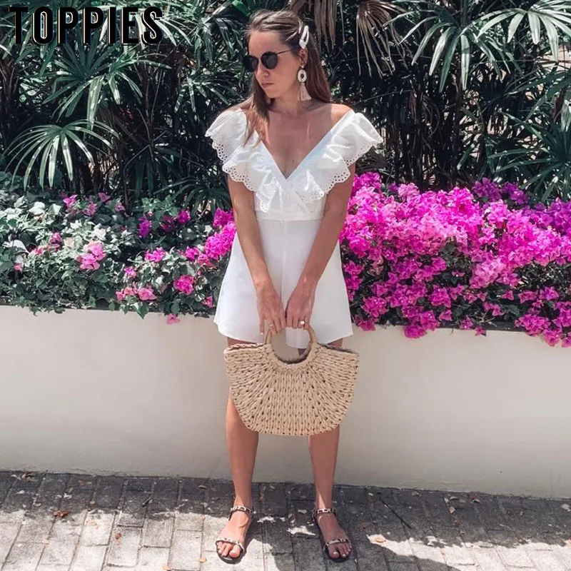 2019 Summer White Lace Jumpsuits Rompers Sexy Hollow Out Ruffles Playsuits Deep V Neck bodysuit Women
2019 Summer White Lace Jumpsuits Rompers Sexy Hollow Out Ruffles Playsuits Deep V Neck bodysuit Women