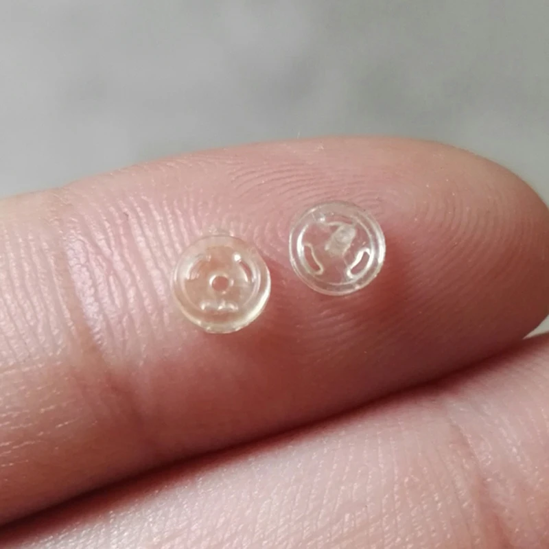 20/100pcs 4MM Mini BJD Buckle Buttons DIY Handmade Doll Button Invisble Snap BJD Blyth Doll Clothing Accessories
20/100pcs 4MM Mini BJD Buckle Buttons DIY Handmade Doll Button Invisble Snap BJD Blyth Doll Clothing Accessories