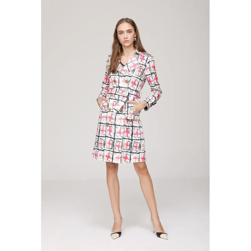High quality 2018 fashion British style plaid print long-sleeved belt Slim temperament trench coat
High quality 2018 fashion British style plaid print long-sleeved belt Slim temperament trench coat