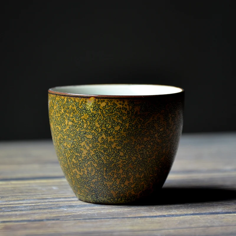 Kiln color change tea cup home the host master cup retro kung fu tea set small single cup home decoration accessories
Kiln color change tea cup home the host master cup retro kung fu tea set small single cup home decoration accessories
