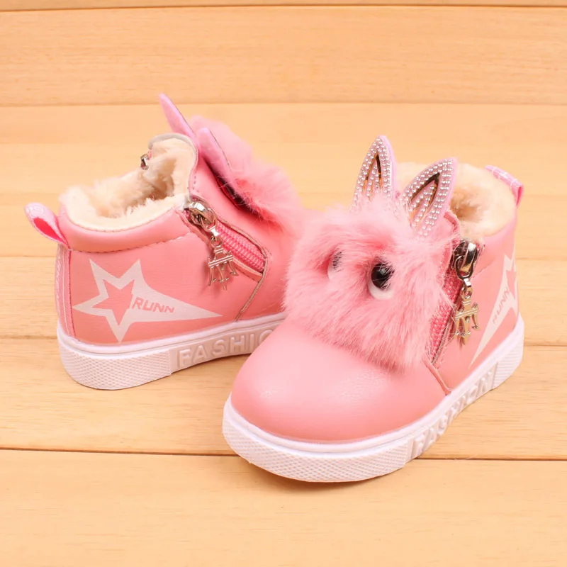 Lovely Soft Non-slip Winter Warm baby Sneakers Children Fashion Girls Sports Boots Kid Warm Shoes Baby Casual Shoes girl shoes
Lovely Soft Non-slip Winter Warm baby Sneakers Children Fashion Girls Sports Boots Kid Warm Shoes Baby Casual Shoes girl shoes