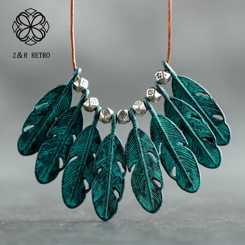 Vintage Necklace Women Feather Decoration Essential Bohemian Necklace Handmade Female Necklaces Fashion Best Friends Pendant
Vintage Necklace Women Feather Decoration Essential Bohemian Necklace Handmade Female Necklaces Fashion Best Friends Pendant