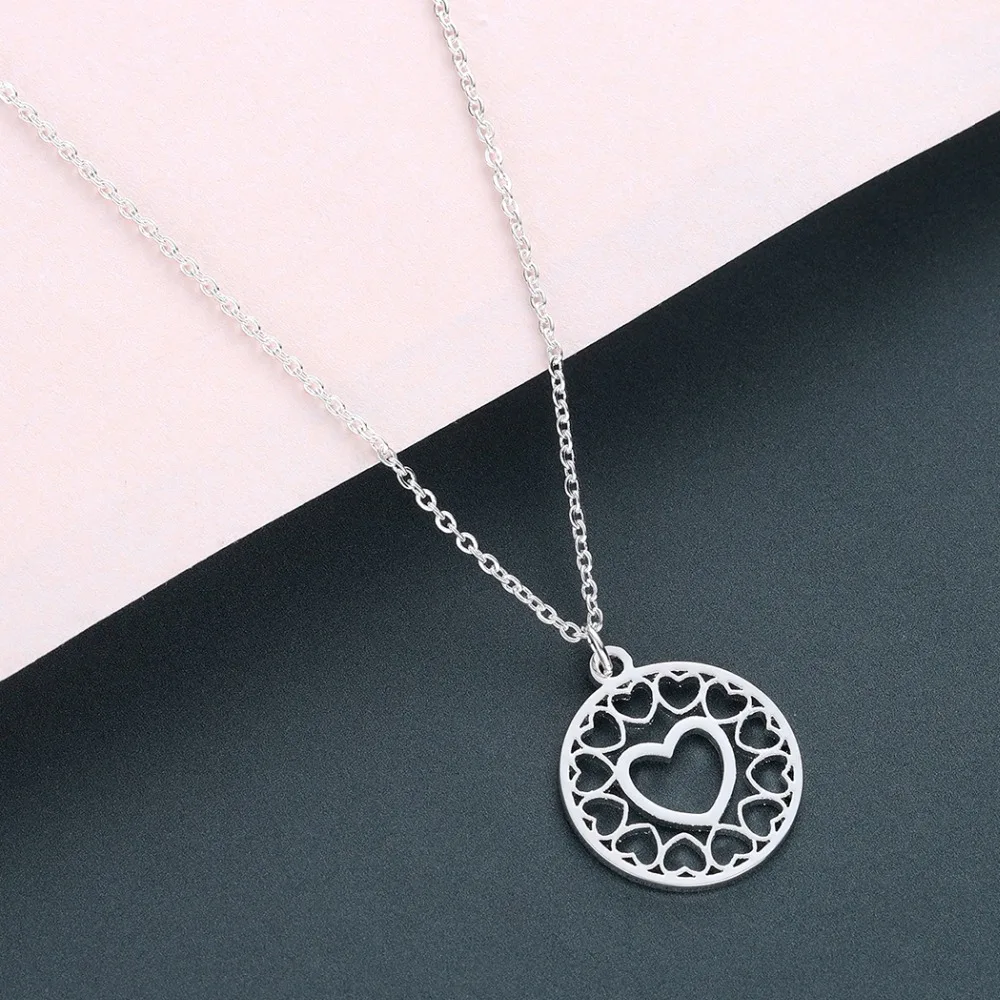 Chandler Love Heart Round Pendant Necklace For Women 45 cm Chain Romantic Lovers Jewelry Infinity Dainty Vanlentine's Day Gift
Chandler Love Heart Round Pendant Necklace For Women 45 cm Chain Romantic Lovers Jewelry Infinity Dainty Vanlentine's Day Gift