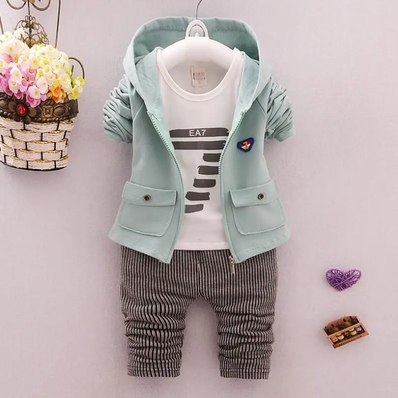 2019 children's clothing spring and autumn suit baby children's Korean three-piece 0-3 year old male baby long sleeve suit
2019 children's clothing spring and autumn suit baby children's Korean three-piece 0-3 year old male baby long sleeve suit