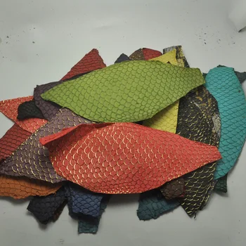 1pc Colorful Genuine Salmon fish skin leather piece multi color DIY bag belt shoes accessories 25x10cm
1pc Colorful Genuine Salmon fish skin leather piece multi color DIY bag belt shoes accessories 25x10cm