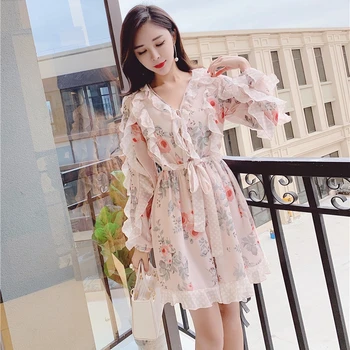 Comelsexy 2019 Spring Runway Women Playsuit Sweet Cute Flower Print Chiffon Ladies Ruffles Rompers Playsuit Romper Overalls T295
Comelsexy 2019 Spring Runway Women Playsuit Sweet Cute Flower Print Chiffon Ladies Ruffles Rompers Playsuit Romper Overalls T295