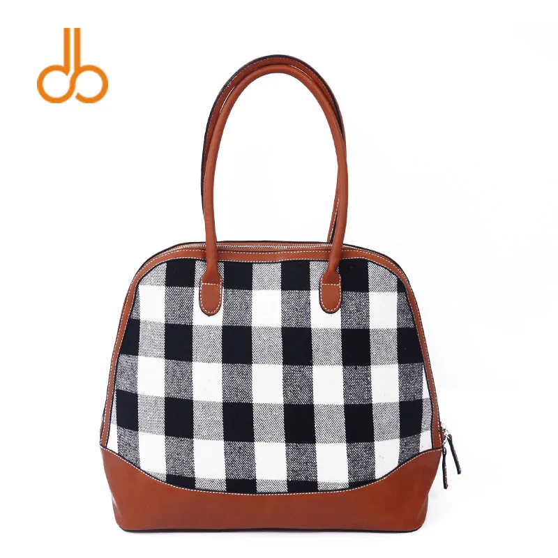 Xmas Red Plaid Pattern Shell Tote, Vegan Leather Grid Tote With Studs ,Canvas Tote Customized Shell Shaped Totes DOMIL-1010399N
Xmas Red Plaid Pattern Shell Tote, Vegan Leather Grid Tote With Studs ,Canvas Tote Customized Shell Shaped Totes DOMIL-1010399N