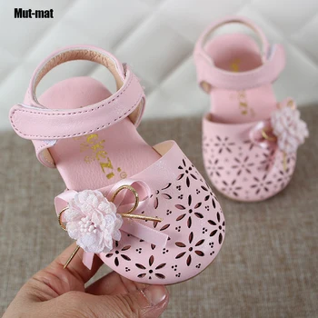 2019 spring and summer new sandals 0-2-3 years old female baby children's shoes sandals toddler non-slip 
2019 spring and summer new sandals 0-2-3 years old female baby children's shoes sandals toddler non-slip