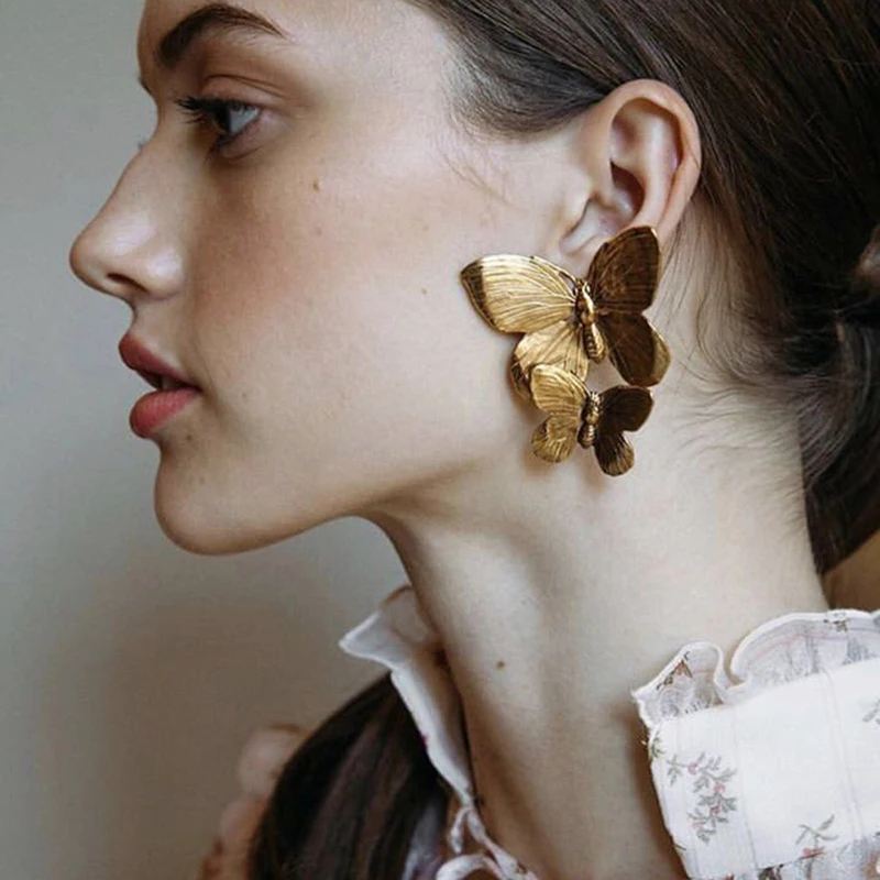 SRCOI Exaggerated Trendy Metal Butterfly Drop Earrings For Women Wedding Statement Jewelry Gift Gold Color Shiny Vintage Dangle
SRCOI Exaggerated Trendy Metal Butterfly Drop Earrings For Women Wedding Statement Jewelry Gift Gold Color Shiny Vintage Dangle