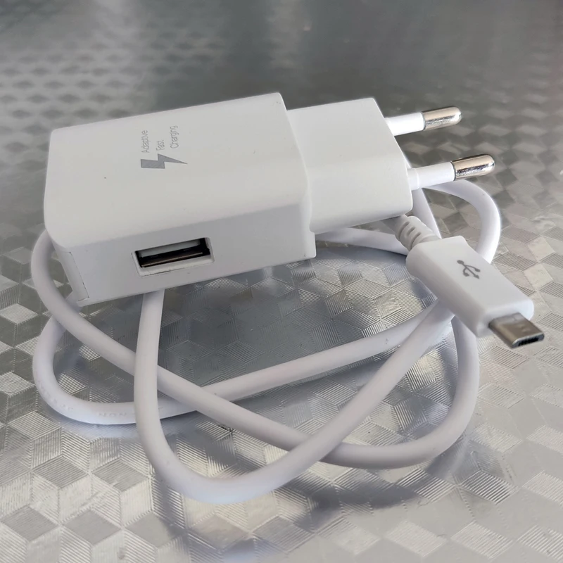 Fast Charger for Samsung S6 S7 Edge Fast Wall Charger EU Adapter Phone Charger For Huawei Y5 Y6 Y7 Prime Micro USB Data Cable
Fast Charger for Samsung S6 S7 Edge Fast Wall Charger EU Adapter Phone Charger For Huawei Y5 Y6 Y7 Prime Micro USB Data Cable