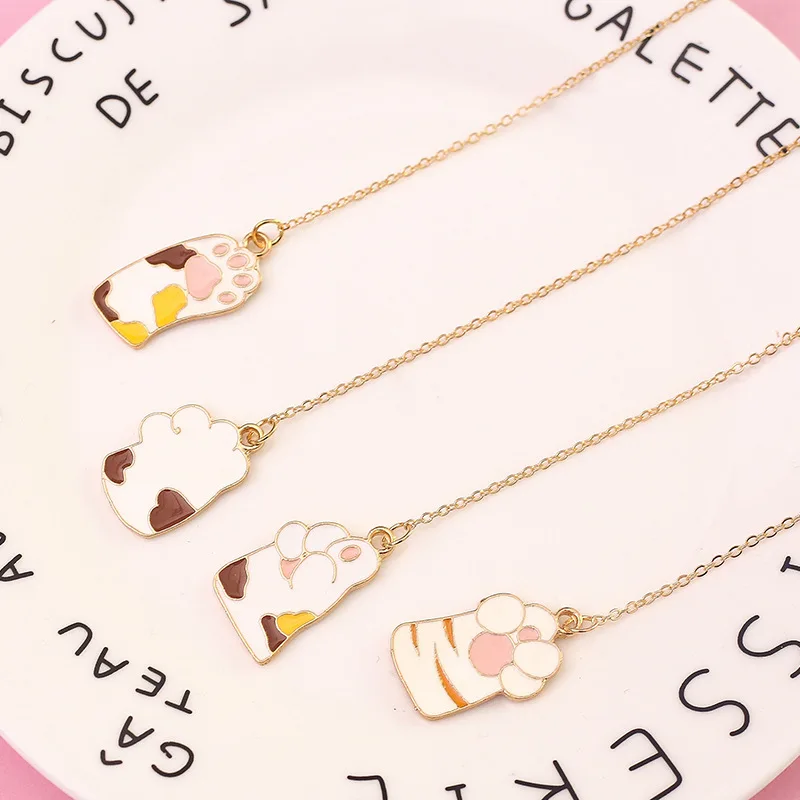 Cute Cat Claw Paw Hanger Pendant Bookmark Page Flag Stationery School Office Supply Escolar Papelaria
Cute Cat Claw Paw Hanger Pendant Bookmark Page Flag Stationery School Office Supply Escolar Papelaria