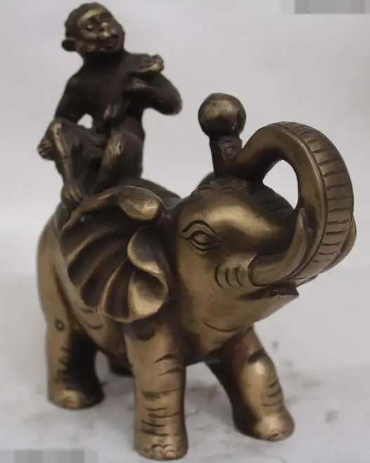 S02554 7" Chinese Fengshui Bronze Zodiac Year Monkey Ride Elephant deliver Ruyi Statue B0403
S02554 7" Chinese Fengshui Bronze Zodiac Year Monkey Ride Elephant deliver Ruyi Statue B0403