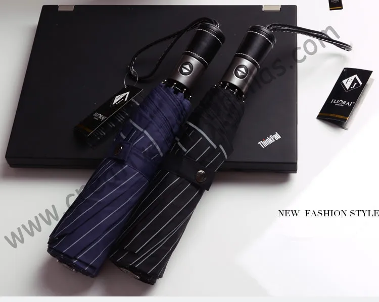 Fully automatic,8 ribs,three fold auto open&auto close umbrellas,fiber windproof,70T steel shaft,pure leather business parasol
Fully automatic,8 ribs,three fold auto open&auto close umbrellas,fiber windproof,70T steel shaft,pure leather business parasol