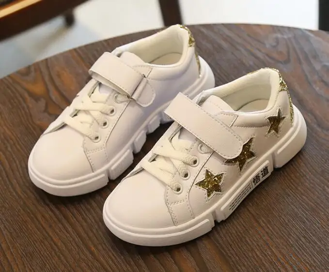 2019 spring and autumn new children's sports shoes boys and girls breathable small white shoes leather casual student board shoe
2019 spring and autumn new children's sports shoes boys and girls breathable small white shoes leather casual student board shoe