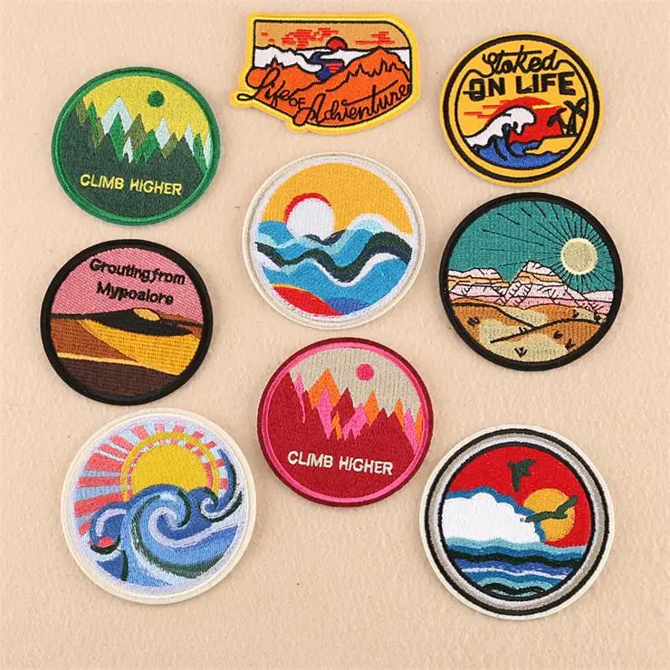 New arrival 10 pcs popular round badges Embroidered patches iron on Jeans coat tshirt bag shoe hat Motif Applique accessory diy
New arrival 10 pcs popular round badges Embroidered patches iron on Jeans coat tshirt bag shoe hat Motif Applique accessory diy