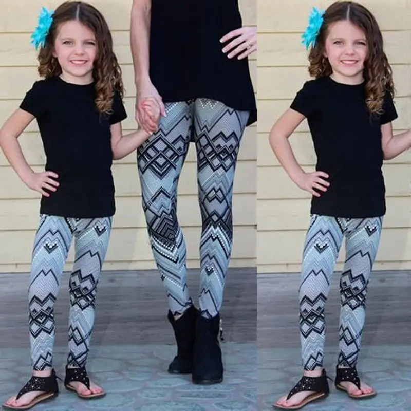 2018 New Mather And Daughter Fit Skinny Leggings Family Matching Clothes Women Girls Stretchy Pencil Pants
2018 New Mather And Daughter Fit Skinny Leggings Family Matching Clothes Women Girls Stretchy Pencil Pants
