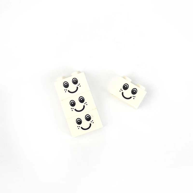 3 (4)