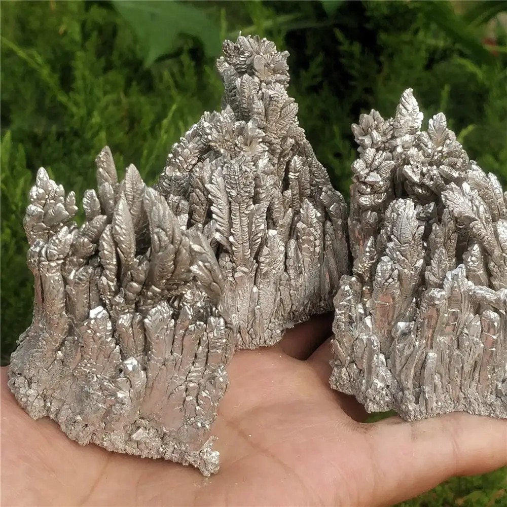 1pcs AAAA primary ore magnesium ore crystal silver magnesite quartz crystal mineral specimens, the color is unique and beautiful
1pcs AAAA primary ore magnesium ore crystal silver magnesite quartz crystal mineral specimens, the color is unique and beautiful