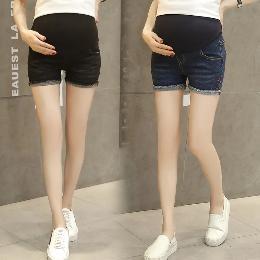 Stretch fashion maternity shorts summer embroidered pants wear summer dress hole denim pregnancy stomach lift shorts
Stretch fashion maternity shorts summer embroidered pants wear summer dress hole denim pregnancy stomach lift shorts