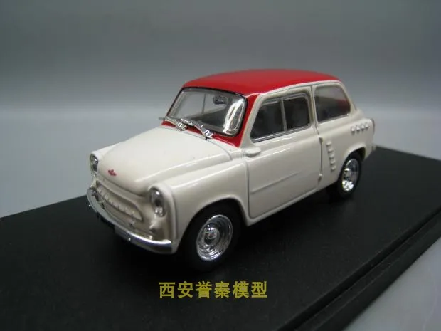 DE A 1:43 Moskvitch-444 Zaz-965 classic alloy model Car Diecast Metal Toys Birthday Gift For Kids Boy
DE A 1:43 Moskvitch-444 Zaz-965 classic alloy model Car Diecast Metal Toys Birthday Gift For Kids Boy