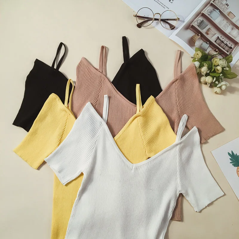 HELIAR Female Knitting Camisole V-neck Camis Sleeveeless Elegant Solid Camisole Summer femme Vest Women 2019 Spring Tassel Tops
HELIAR Female Knitting Camisole V-neck Camis Sleeveeless Elegant Solid Camisole Summer femme Vest Women 2019 Spring Tassel Tops