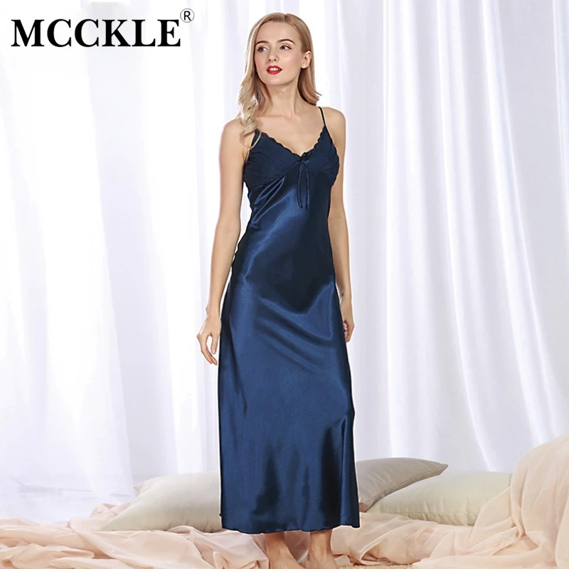 Women's Satin V-Neck Sleeveless Long Bathrobe Lace Bowtie Split Faux Silk Dressing Gowns Women Spring Summer Nightie Plus Size
Women's Satin V-Neck Sleeveless Long Bathrobe Lace Bowtie Split Faux Silk Dressing Gowns Women Spring Summer Nightie Plus Size