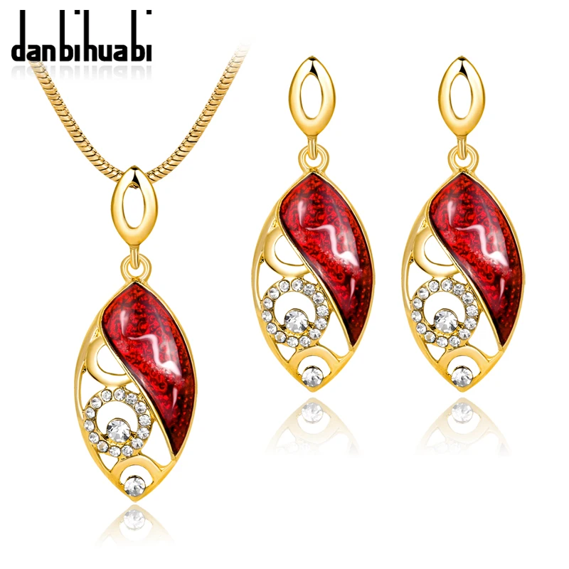 danbihuabi Elegant Jewelry Set Water Drop Enamel Red&Blue&Green Necklace+Earrings for Women Girls Decoration Wedding Party CA566
danbihuabi Elegant Jewelry Set Water Drop Enamel Red&Blue&Green Necklace+Earrings for Women Girls Decoration Wedding Party CA566