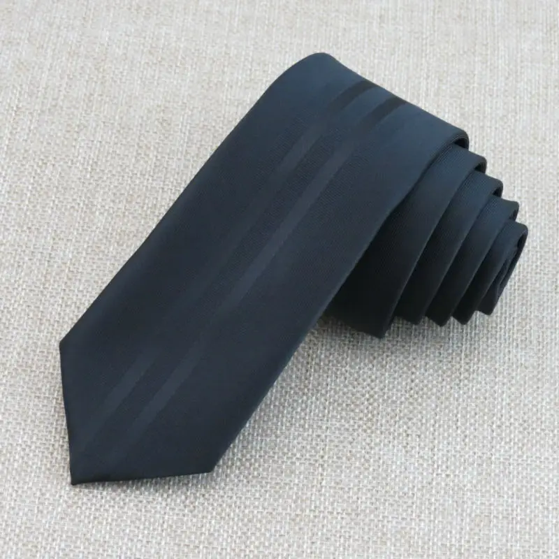 Fine positioning narrow ties Classic black and white male ladies fashion symmetrical 5 cm thin tie necessary tide men's
Fine positioning narrow ties Classic black and white male ladies fashion symmetrical 5 cm thin tie necessary tide men's