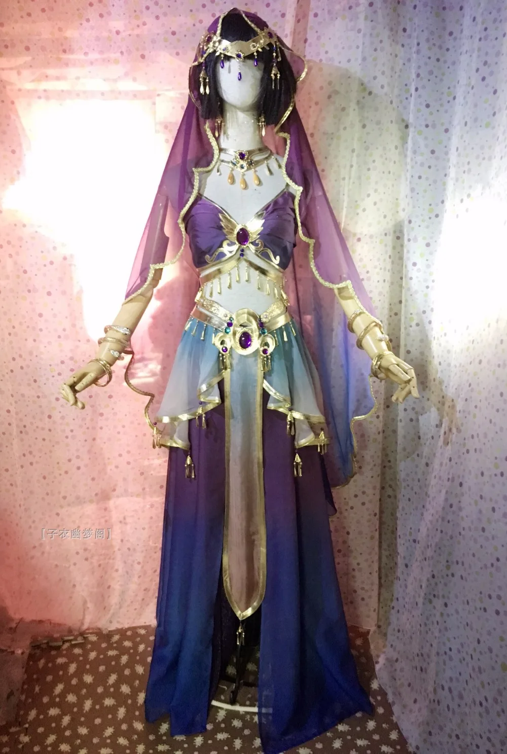 Yamanaka Ino NARUTO Anime Cosplay Yamanaka Ino cosplay costume Persian Dancer Dress costum-made
Yamanaka Ino NARUTO Anime Cosplay Yamanaka Ino cosplay costume Persian Dancer Dress costum-made