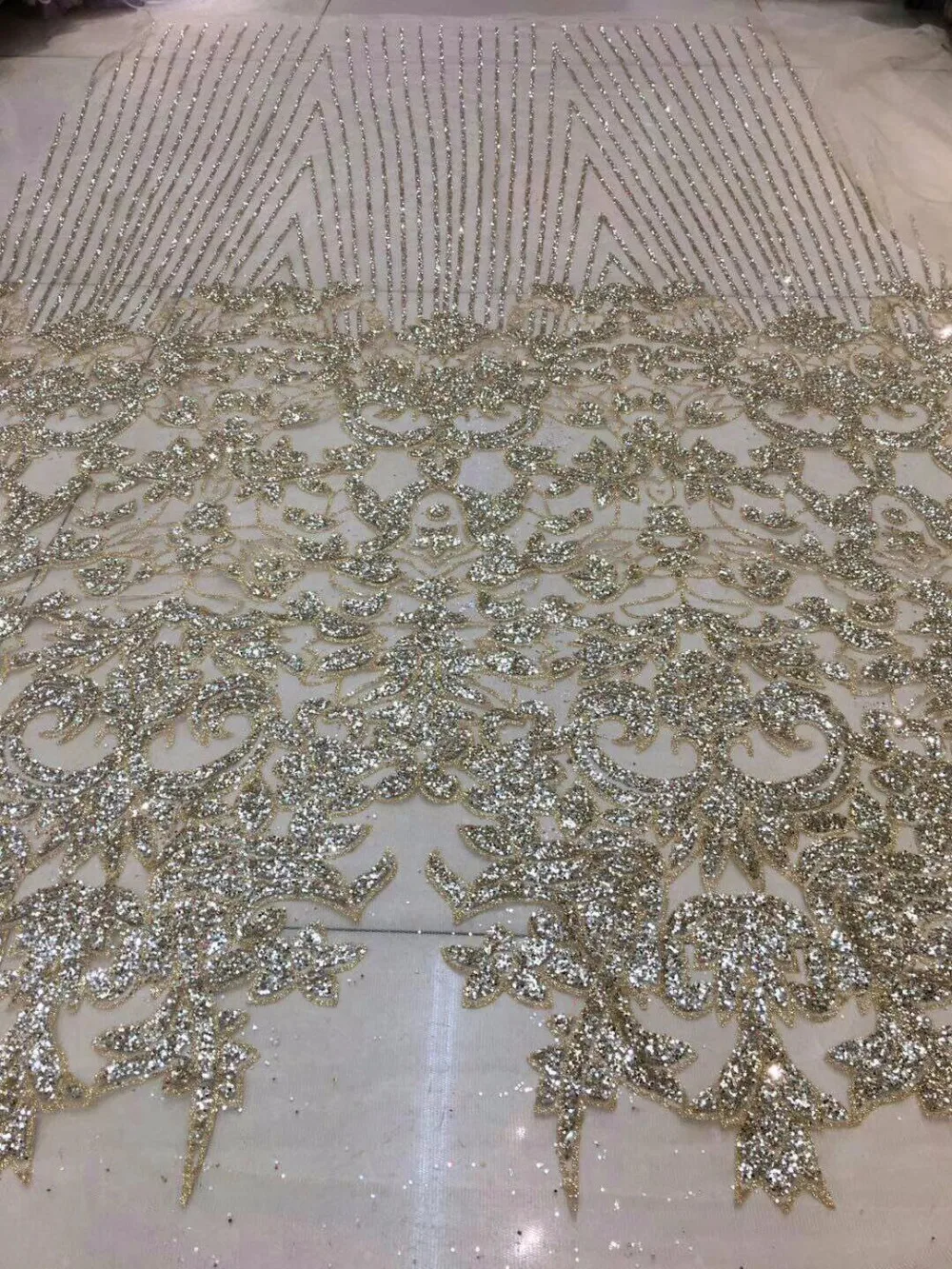nice looking Nigerian Lace Fabric SYJ-71526 with Wedding African Lace Fabric with glitter sequins
nice looking Nigerian Lace Fabric SYJ-71526 with Wedding African Lace Fabric with glitter sequins