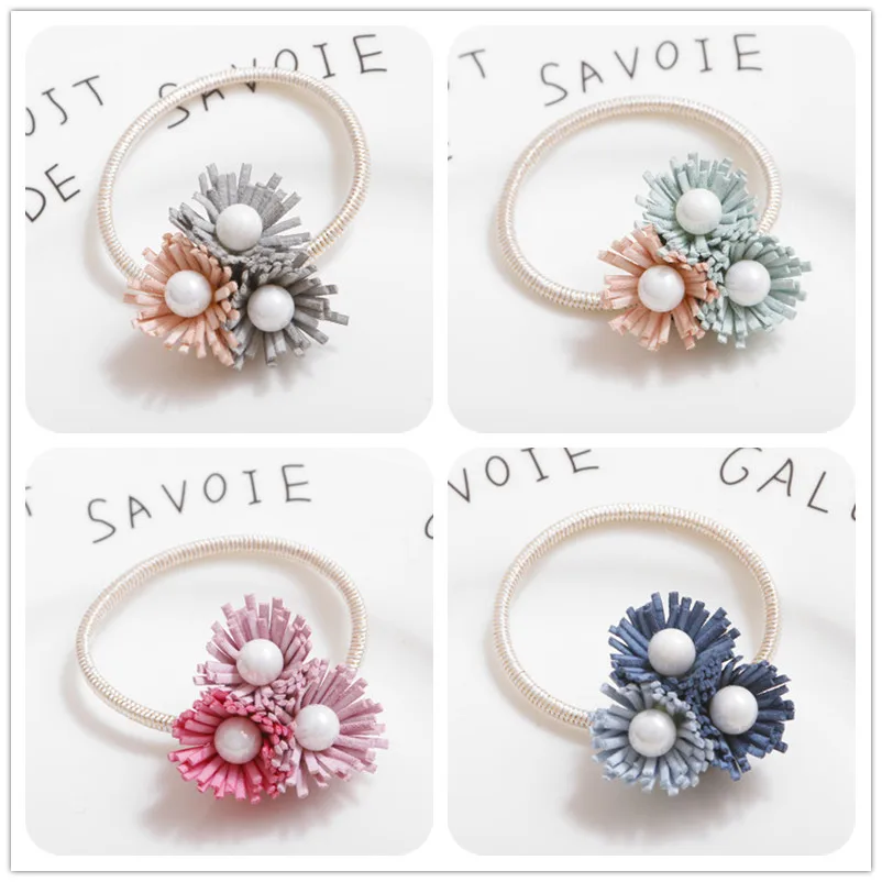 New 4PCS Fresh Three Flowers Pearls Hair Rope Ponytail Elastic Rubber Band Daily Headdress Scrunchy Headwear Hair Accessories
New 4PCS Fresh Three Flowers Pearls Hair Rope Ponytail Elastic Rubber Band Daily Headdress Scrunchy Headwear Hair Accessories