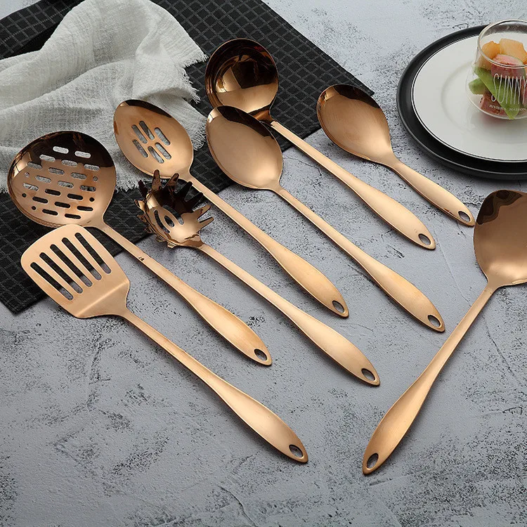 1PC Titanium-plated Rose Gold Stainless Steel Cooking Spoon Shovel Kitchen Set Home Kitchen Cooking Tool Set Cocina Utensilios
1PC Titanium-plated Rose Gold Stainless Steel Cooking Spoon Shovel Kitchen Set Home Kitchen Cooking Tool Set Cocina Utensilios