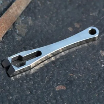 Titanium alloy multi-functional edc gadgets,small crowbar wrenches Multi-functional crowbars Mininail pullers,key chain pendants
Titanium alloy multi-functional edc gadgets,small crowbar wrenches Multi-functional crowbars Mininail pullers,key chain pendants