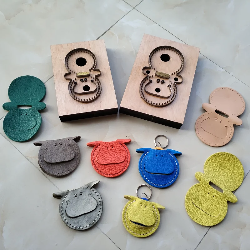 Japan Steel Blade Wooden Die Hippo-shaped Entrance Guard Card Cover Leather Craft Punch Tool Cut Knife Mould Sewing Accessories
Japan Steel Blade Wooden Die Hippo-shaped Entrance Guard Card Cover Leather Craft Punch Tool Cut Knife Mould Sewing Accessories