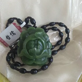 Zheru JewelryThe one and only Hand-carved natural Hetian jasper green peony pendant necklace Elegant female gift
Zheru JewelryThe one and only Hand-carved natural Hetian jasper green peony pendant necklace Elegant female gift