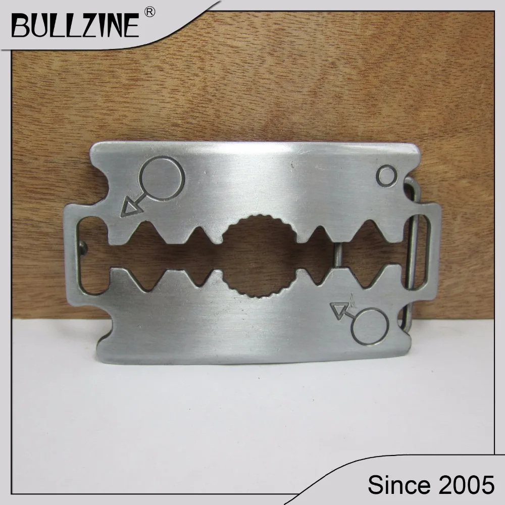 The Bullzine Fashion shaver belt buckle with pewter finish FP-02992 suitable for 4cm width belt
The Bullzine Fashion shaver belt buckle with pewter finish FP-02992 suitable for 4cm width belt