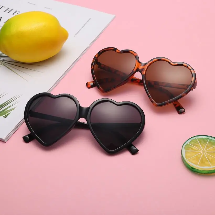 Professional Cycling Eyewear Women Unisex Heart-shaped Shades Sunglasses Integrated UV Glasses Ultraviolet Sunglasses Eyeglasses
Professional Cycling Eyewear Women Unisex Heart-shaped Shades Sunglasses Integrated UV Glasses Ultraviolet Sunglasses Eyeglasses