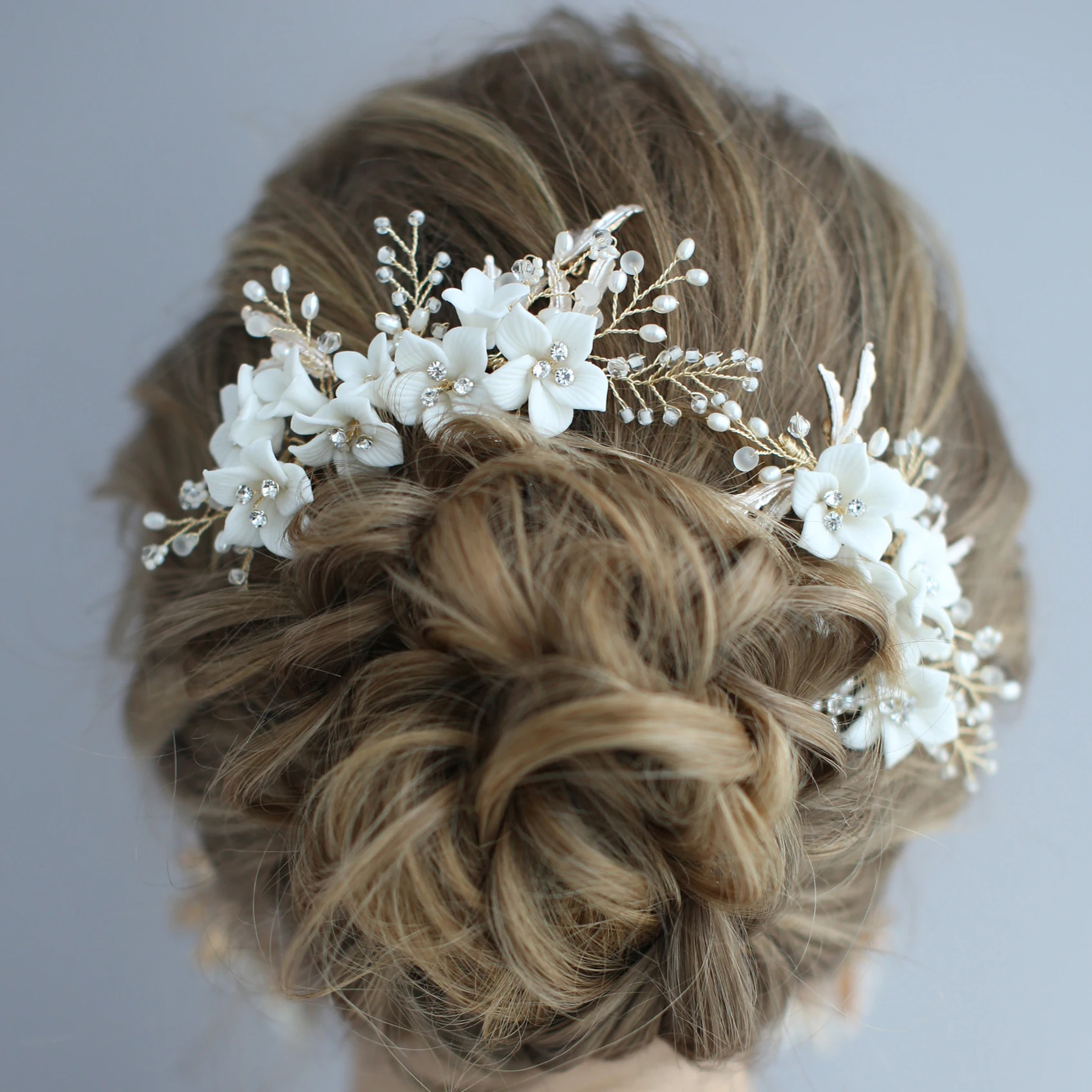 Porcelain Floral Bridal Headpiece Handmade Wedding Hair Comb Set Women Hair Accessories Brides Hair Jewelry
Porcelain Floral Bridal Headpiece Handmade Wedding Hair Comb Set Women Hair Accessories Brides Hair Jewelry