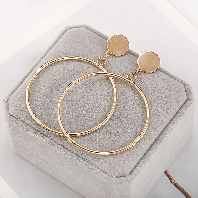 Fashion Gold Sliver Color Geometric Big Round Circle Earrings For Women Fashion Hollow Drop Earrings Jewelry gift
Fashion Gold Sliver Color Geometric Big Round Circle Earrings For Women Fashion Hollow Drop Earrings Jewelry gift