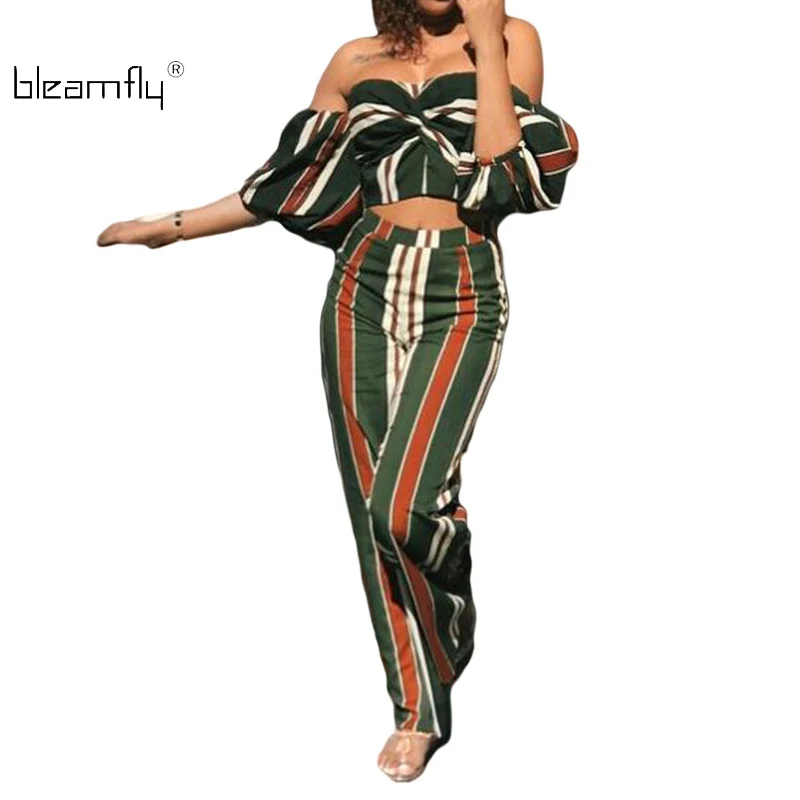 Striped Sexy 2 Piece Set Women Off Shoulder Strapless Crop Tops And Wide Leg Pants Suit Casual Two Piece Summer Outfits 2018
Striped Sexy 2 Piece Set Women Off Shoulder Strapless Crop Tops And Wide Leg Pants Suit Casual Two Piece Summer Outfits 2018