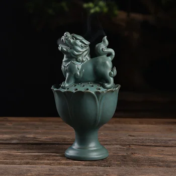 Oriental Clay Pottery, Incense Burner, Decoration, Office Living Room, Household Aromatherapy Accessories, Handicraft, Lotus Lio
Oriental Clay Pottery, Incense Burner, Decoration, Office Living Room, Household Aromatherapy Accessories, Handicraft, Lotus Lio