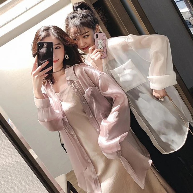 Plus Size Women Fashion Shirt Oversized Long Blouse Transparent Silky Glossy Sunscreen Ladies Blouse Summer Tops Chemise Blusa
Plus Size Women Fashion Shirt Oversized Long Blouse Transparent Silky Glossy Sunscreen Ladies Blouse Summer Tops Chemise Blusa