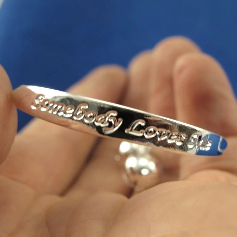 2 PCS Fashion Child Baby Kids Silver Letter Bell Bangle 925 Sterling Silver Bracelet Jewelry Gift BH
2 PCS Fashion Child Baby Kids Silver Letter Bell Bangle 925 Sterling Silver Bracelet Jewelry Gift BH