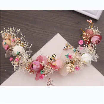 Handmade Natural Flower Flying Bee Vine Bridal Tiara Crown Bride Headpiece Women Hair Ornaments Wedding Hair Jewelry Accessories
Handmade Natural Flower Flying Bee Vine Bridal Tiara Crown Bride Headpiece Women Hair Ornaments Wedding Hair Jewelry Accessories