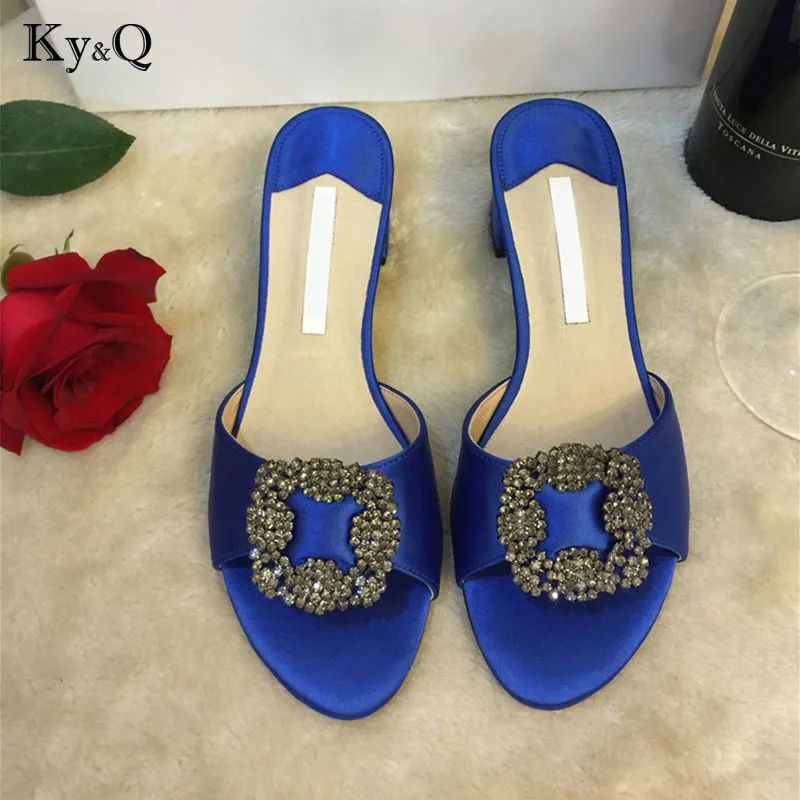 Fashion Sexy Women Sandals Summer Brand Crystal Round Toe Ladies Slippers Low Heels Female Elegant Festival Party Slides Shoes
Fashion Sexy Women Sandals Summer Brand Crystal Round Toe Ladies Slippers Low Heels Female Elegant Festival Party Slides Shoes