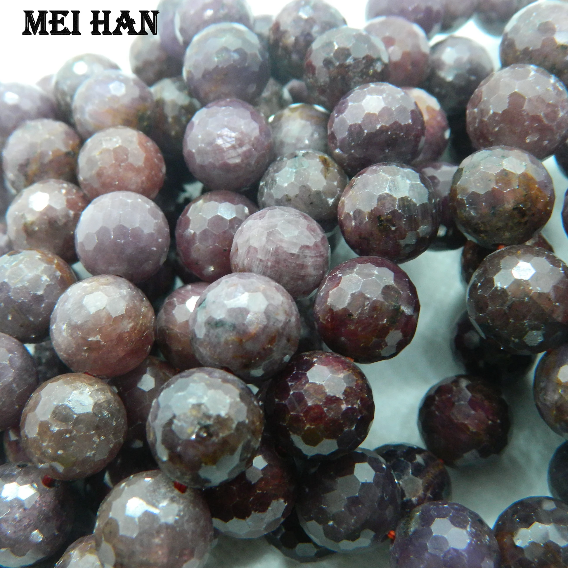 Meihan Free shipping (15pcs/53g/set) natural stone 12-12.5mm ruby faceted round beads for jewerly bracelet necklace DIY making
Meihan Free shipping (15pcs/53g/set) natural stone 12-12.5mm ruby faceted round beads for jewerly bracelet necklace DIY making