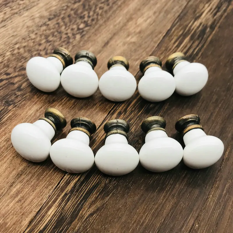 Pack of 10 White Button shape Kitchen Handles Pull Drawer Knobs Ceramic Door Cabinets Cupboard Door Knob Funiture Decor Hardware
Pack of 10 White Button shape Kitchen Handles Pull Drawer Knobs Ceramic Door Cabinets Cupboard Door Knob Funiture Decor Hardware
