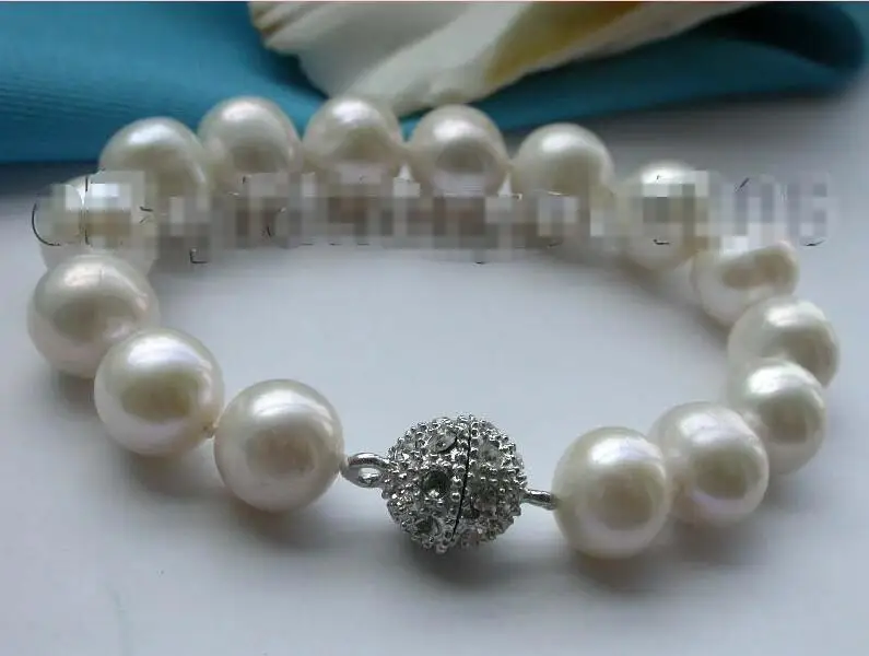 Free shipping hot sale Women Bridal Wedding Jewelry >>8" Genuine Natural 13mm White Round Pearl Bracelet #f1376!
Free shipping hot sale Women Bridal Wedding Jewelry >>8" Genuine Natural 13mm White Round Pearl Bracelet #f1376!